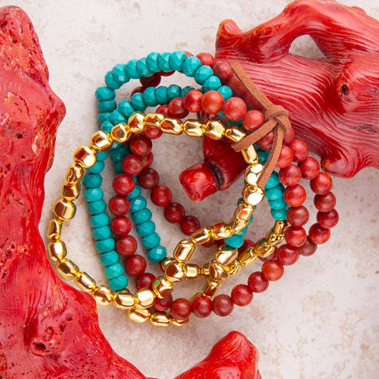 'Barse' Mesa Blue Magnesite and Red Coral Golden Bracelet Set